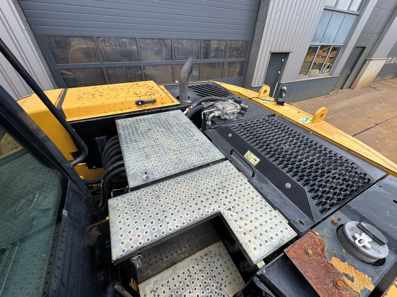 Excavadora de ruedas Caterpillar M315D: foto 16 Excavadora de ruedas Caterpillar M315D: foto 16