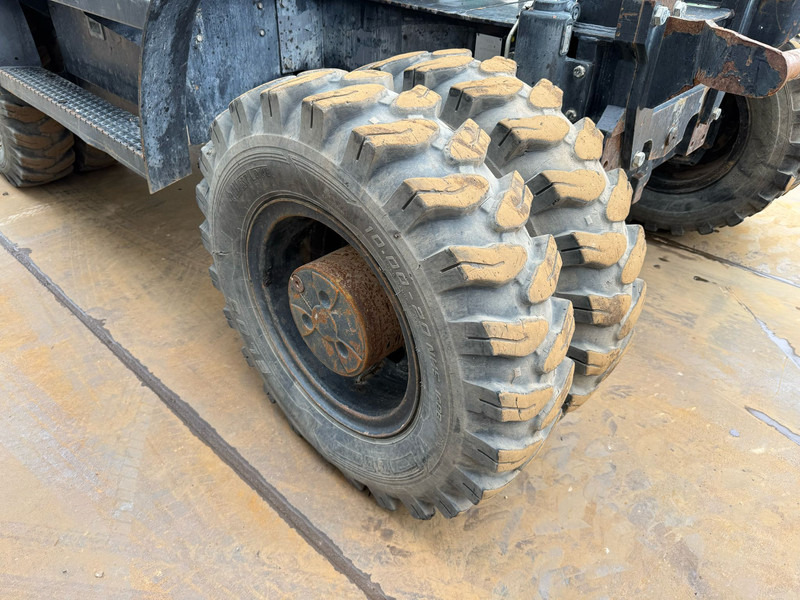 Excavadora de ruedas Caterpillar M315D: foto 12 Excavadora de ruedas Caterpillar M315D: foto 12