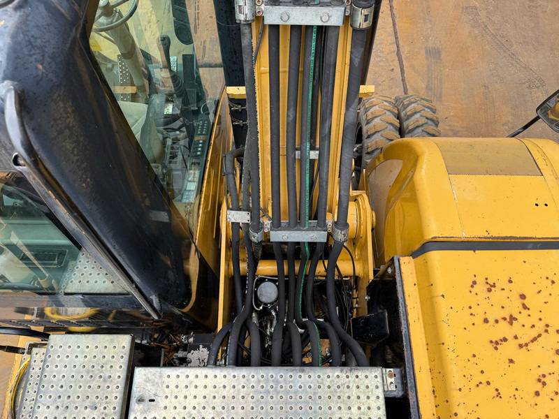 Excavadora de ruedas Caterpillar M315D: foto 18 Excavadora de ruedas Caterpillar M315D: foto 18