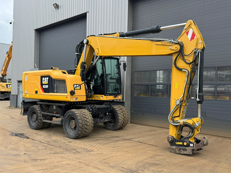 Excavadora de ruedas Caterpillar M320F: foto 7