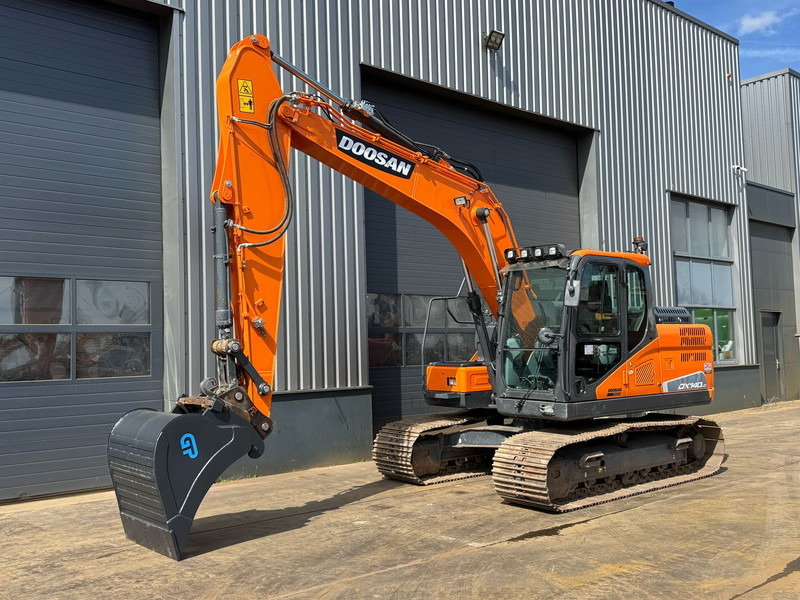 Doosan DX140LC-5 - CE / Verachtert CW30 - GP edge bucket - Excavadora de cadenas: foto 2 Doosan DX140LC-5 - CE / Verachtert CW30 - GP edge bucket - Excavadora de cadenas: foto 2