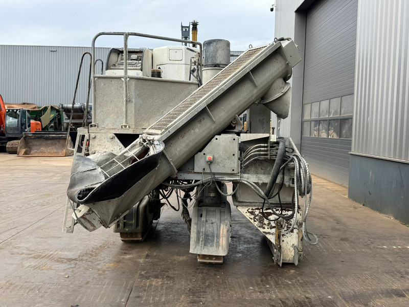 GOMACO GT3400 - Pavimentadora de asfalto: foto 5 GOMACO GT3400 - Pavimentadora de asfalto: foto 5