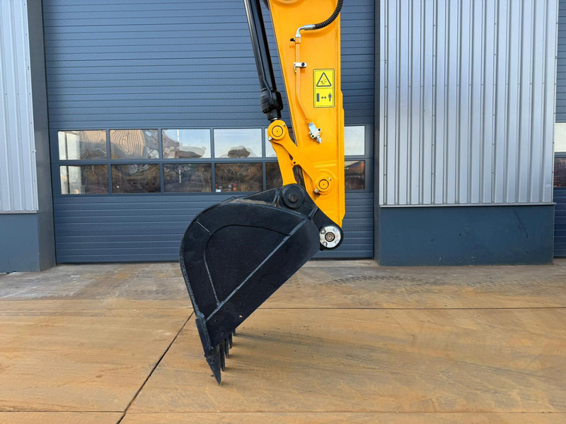 Excavadora de cadenas nuevo JCB 205 Hydraulic Excavator: foto 9