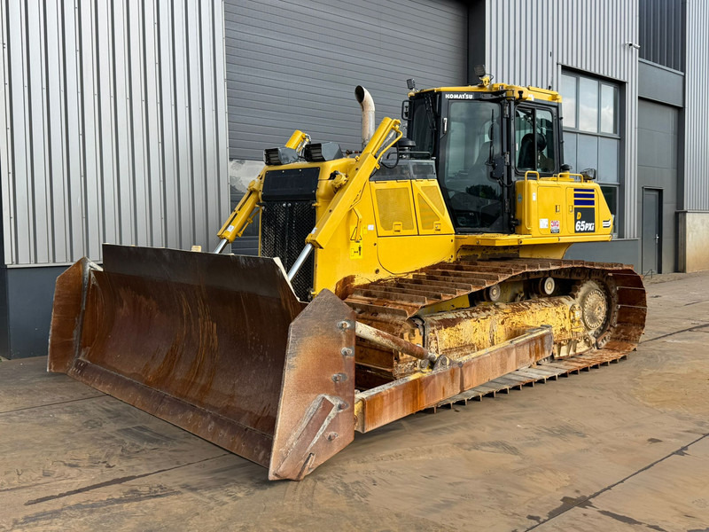Komatsu D65PXi-18 - Bulldozer: foto 2 Komatsu D65PXi-18 - Bulldozer: foto 2