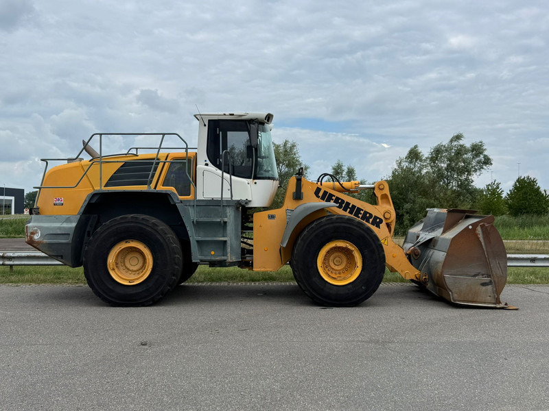 Liebherr L566 2plus2 - Cargadora de ruedas: foto 5 Liebherr L566 2plus2 - Cargadora de ruedas: foto 5