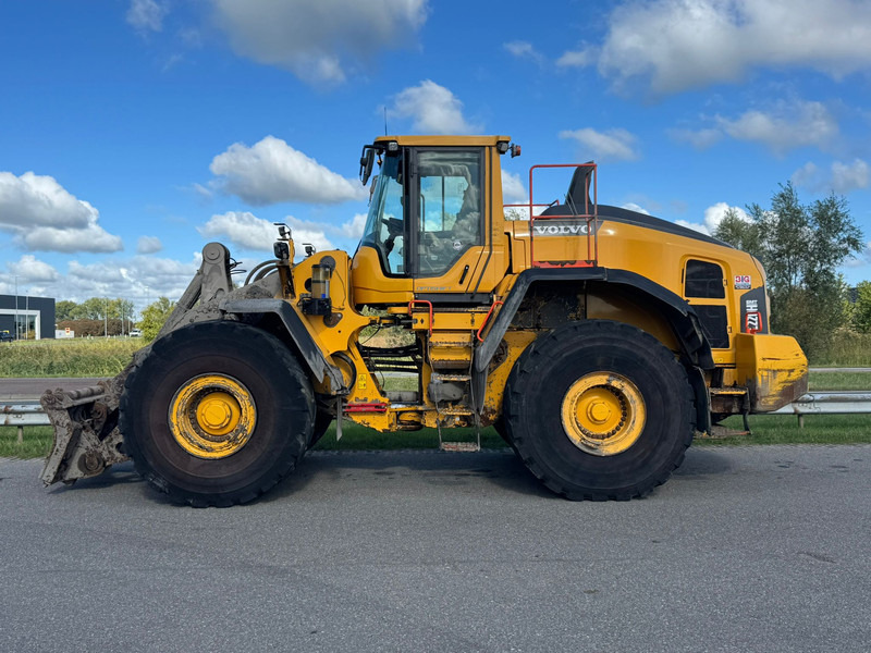 Volvo L220H - Cargadora de ruedas: foto 1 Volvo L220H - Cargadora de ruedas: foto 1