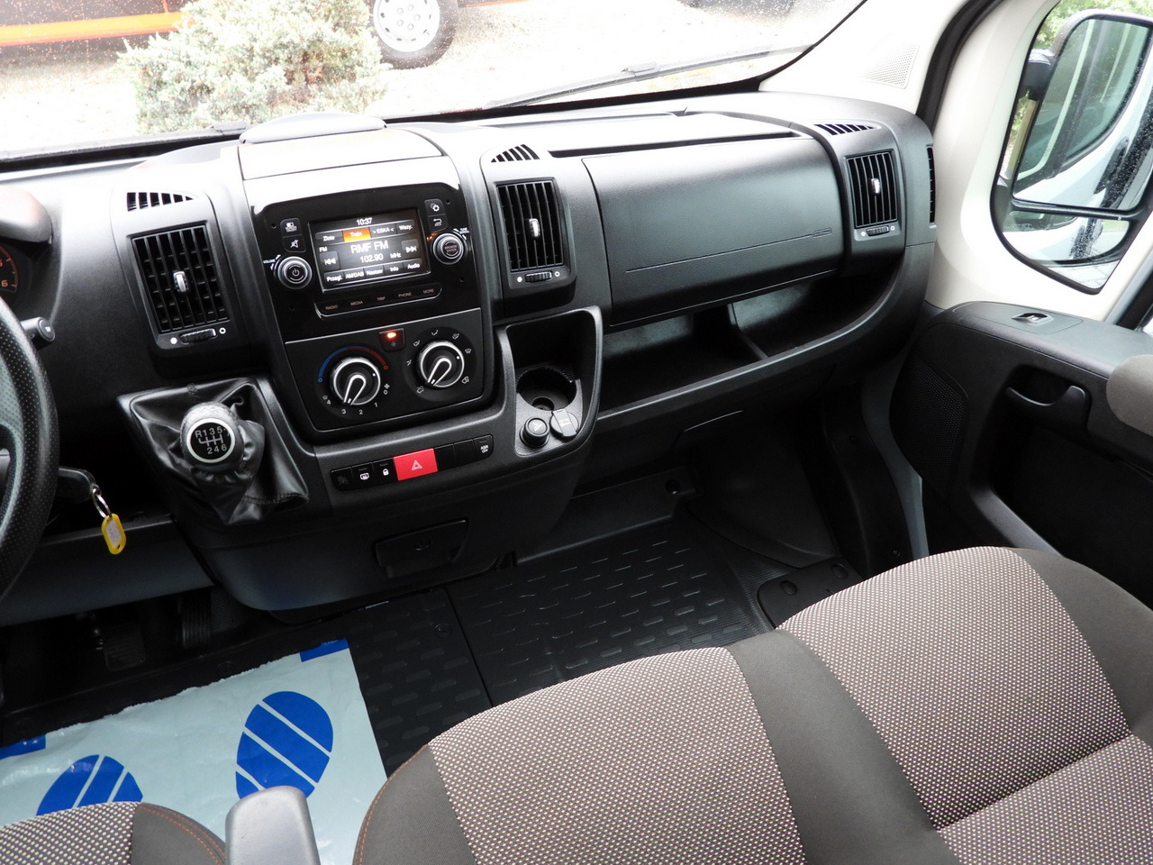 Furgón CITROEN JUMPER  BOX DELIVERY VAN 7 SEATS CRUISE CONTROL LED LIGHTS AIR CONDITIONING  165HP: foto 30