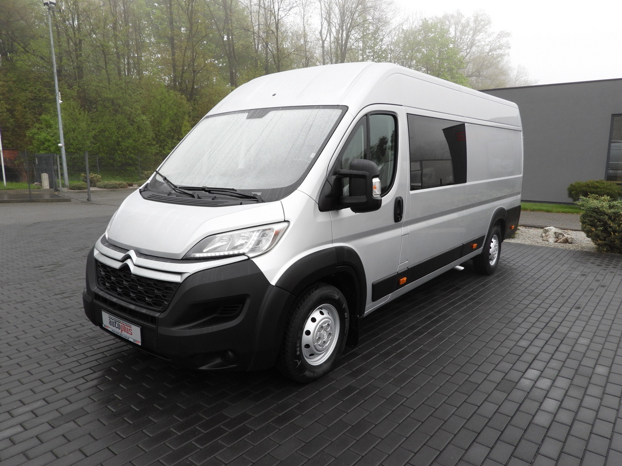 Furgón CITROEN JUMPER  BOX DELIVERY VAN 7 SEATS CRUISE CONTROL LED LIGHTS AIR CONDITIONING  165HP: foto 6