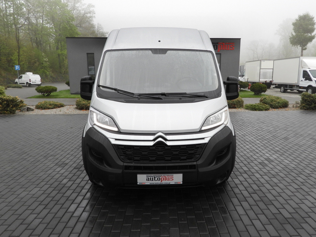 Furgón CITROEN JUMPER  BOX DELIVERY VAN 7 SEATS CRUISE CONTROL LED LIGHTS AIR CONDITIONING  165HP: foto 5