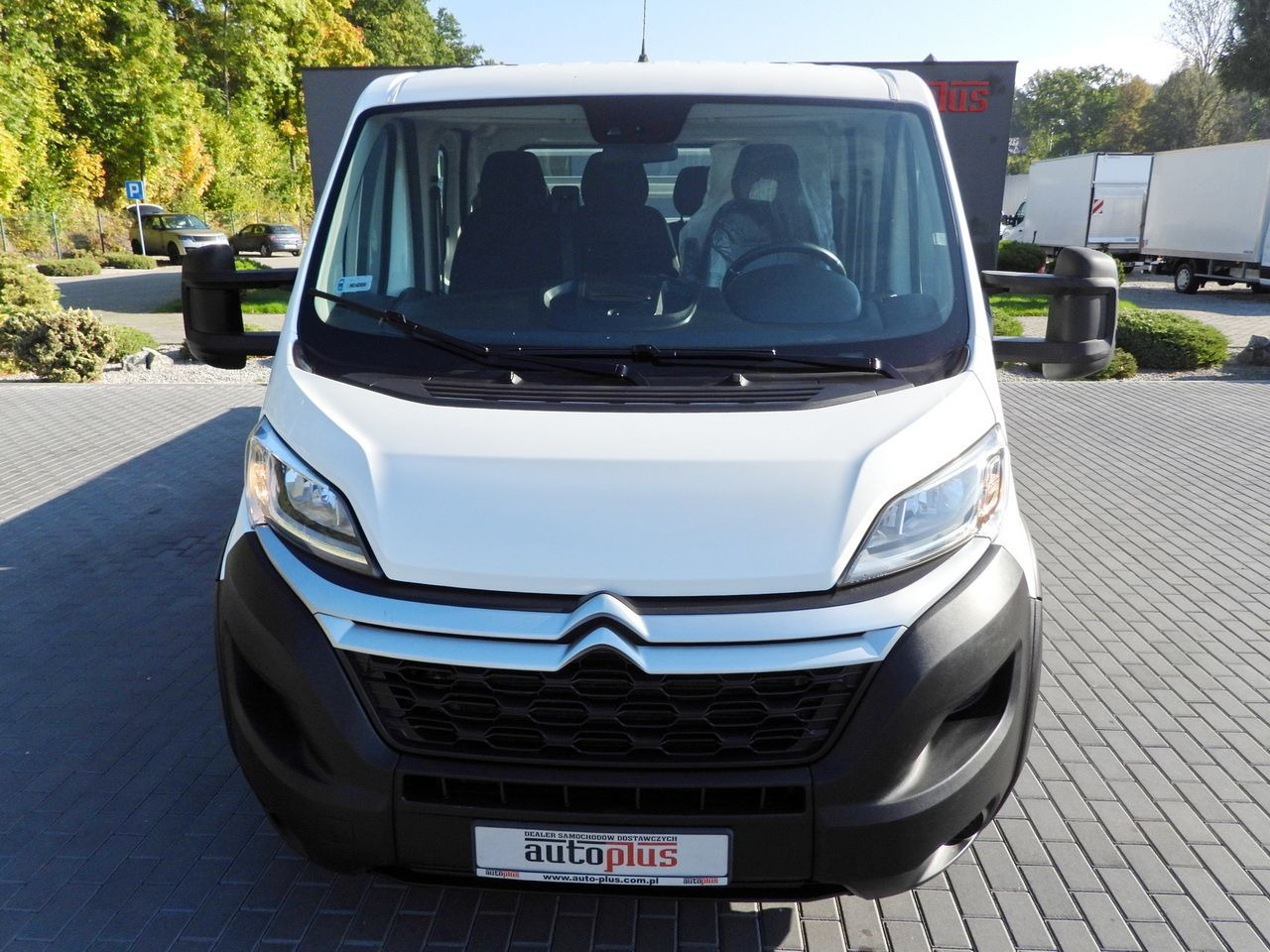 CITROEN JUMPER STAKE BODY DOUBLE CABIN DOKA 7 SEATS PNEUMATICS AIR CONDITIONING 140HP - Furgoneta combi: foto 5 CITROEN JUMPER STAKE BODY DOUBLE CABIN DOKA 7 SEATS PNEUMATICS AIR CONDITIONING 140HP - Furgoneta combi: foto 5