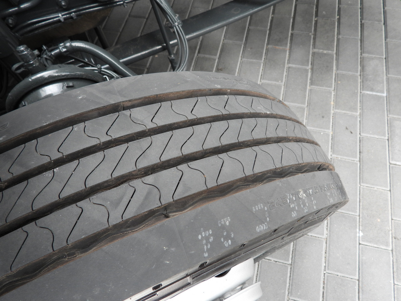 Camión volquete DAF LF 180 THREE-WAY TIPPER CRUISE CONTROL LED LIGHTS AUTOMATIC TRANSMISSION  TWIN WHEELS AIR CONDITIONING  180HP: foto 27