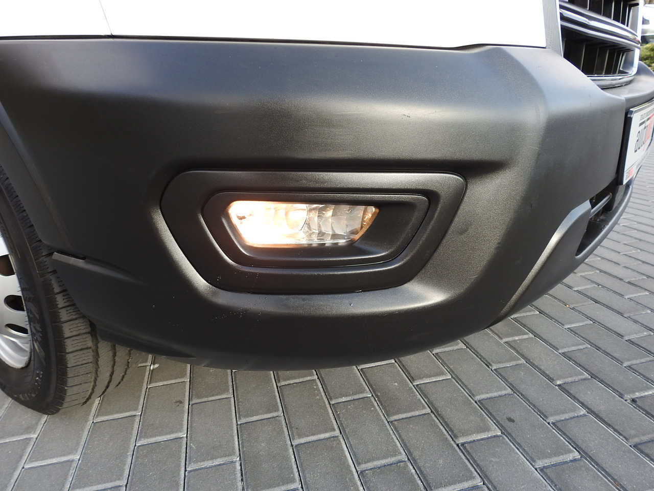 Furgoneta frigorifica FORD TRANSIT REGRIGERATOR BOX -10*C POWER SUPPLY 230V CRUISE CONTROL AIR CONDITIONING LED LIGHTS PNEUMATICS TWIN WHEELS  130HP: foto 21