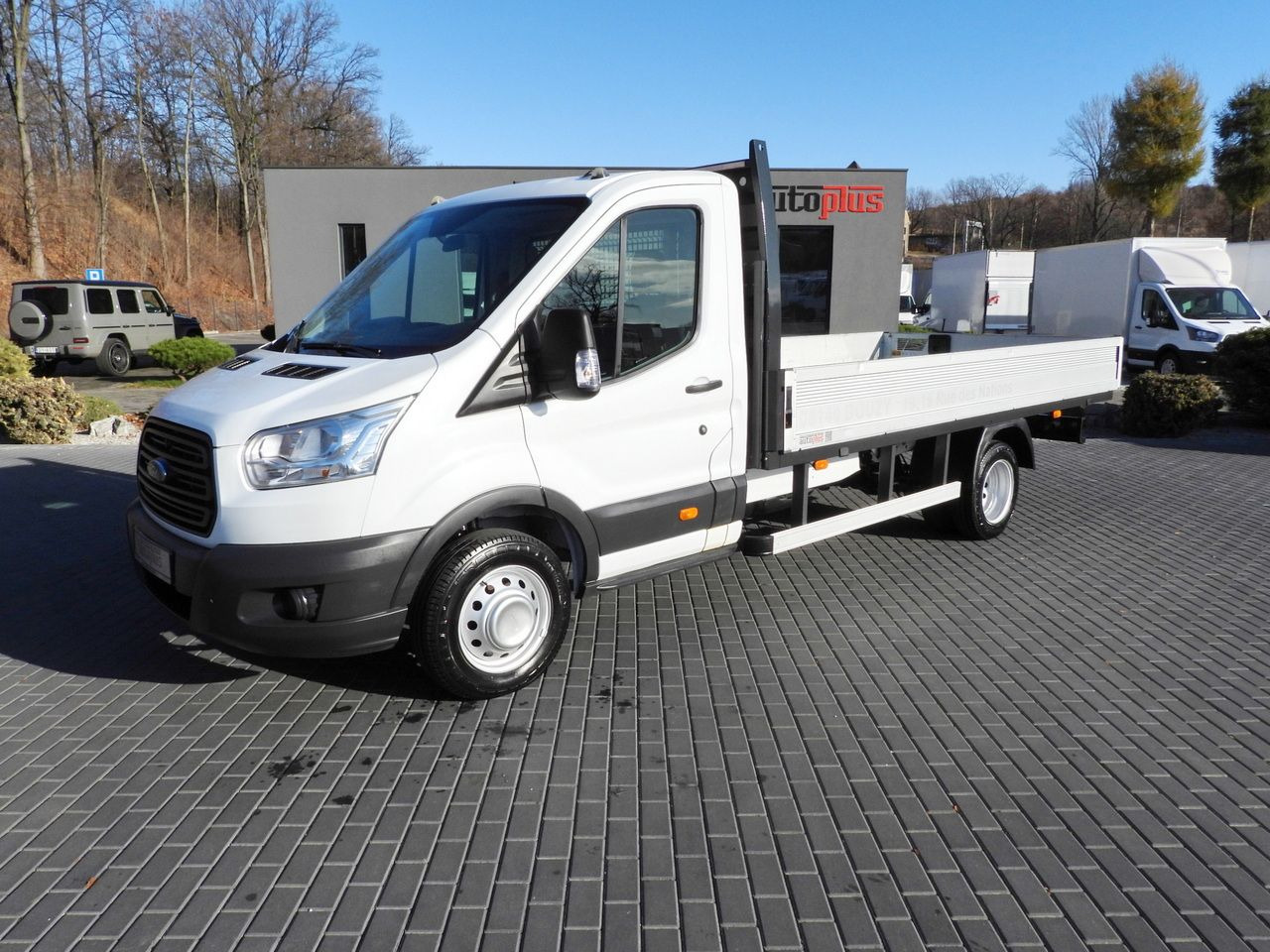 Furgoneta caja abierta FORD TRANSIT STAKE BODY 8 PALLETS TWIN WHEELS AIR CONDITIONING  155HP: foto 17