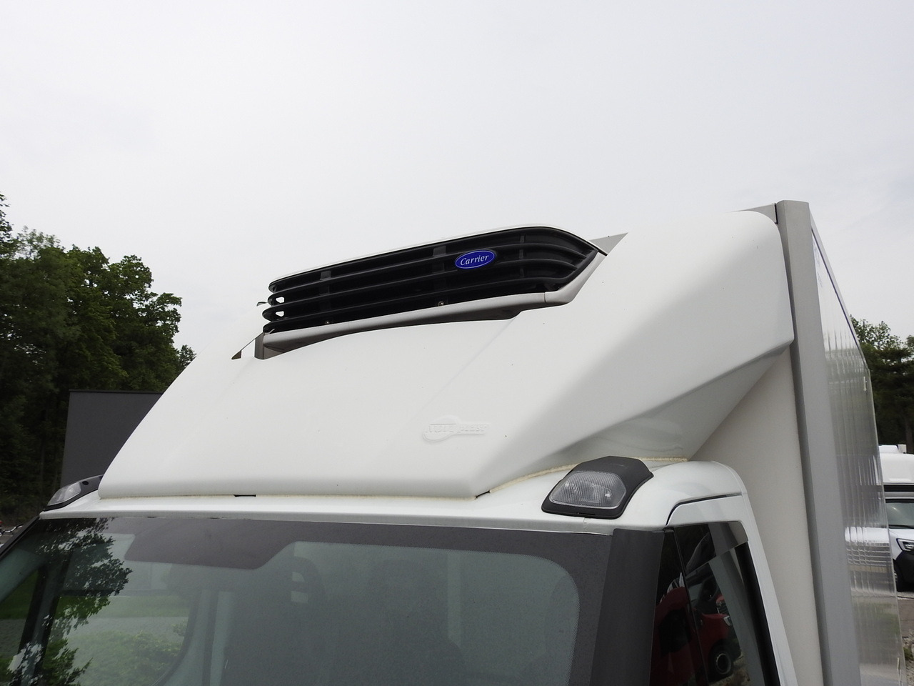 Furgoneta frigorifica IVECO DAILY 35S15 REGRIGERATOR BOX -12*C 8 PALLETS CRUISE CONTROL TWIN WHEELS AIR CONDITIONING  150HP: foto 20