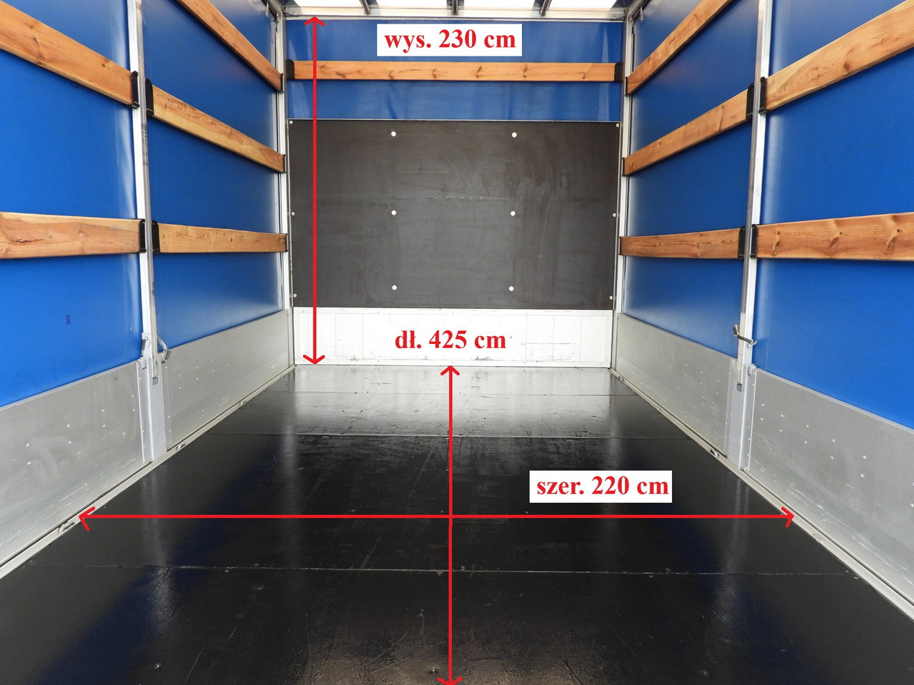 Furgoneta con lona IVECO DAILY 35S18 TARPAULIN LIFT 8 PALLETS WEBASTO CRUISE CONTROL LED LIGHTS AIR CONDITIONING 180HP: foto 13 Furgoneta con lona IVECO DAILY 35S18 TARPAULIN LIFT 8 PALLETS WEBASTO CRUISE CONTROL LED LIGHTS AIR CONDITIONING 180HP: foto 13
