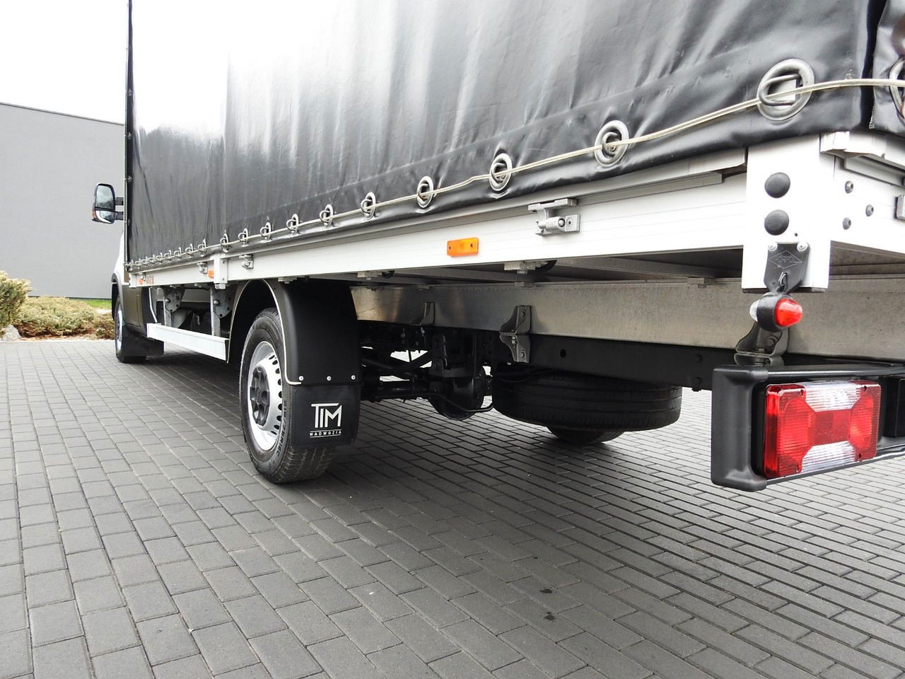 Furgoneta con lona Iveco DAILY  35S18 PRITSCHE PLANE 10 PALETTEN WEBASTO: foto 14