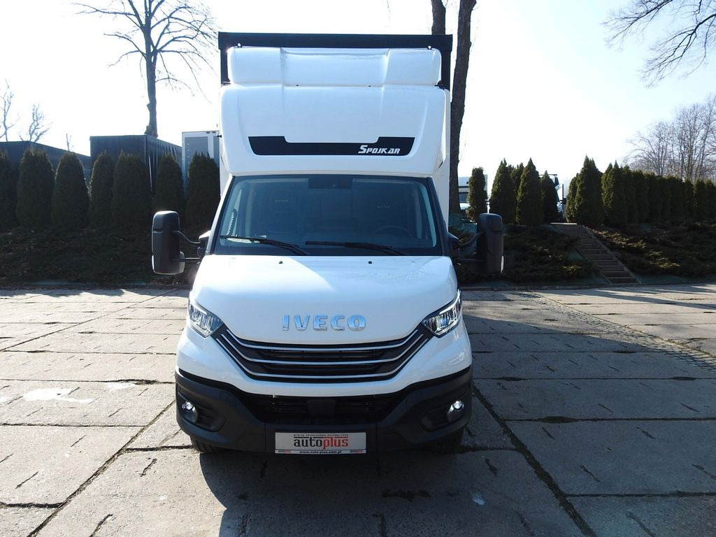 Iveco DAILY 72C180 NEUE PRITSCHE PLANE AUFZUG 14PALET - Furgoneta con lona, Furgoneta combi: foto 5 Iveco DAILY 72C180 NEUE PRITSCHE PLANE AUFZUG 14PALET - Furgoneta con lona, Furgoneta combi: foto 5