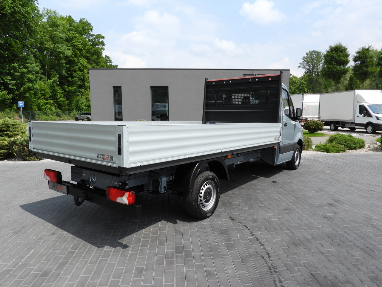 MERCEDES SPRINTER 315 STAKE BODY 8 PALLETS CRUISE CONTROL AIR CONDITIONING  150HP - Furgoneta caja abierta: foto 3 MERCEDES SPRINTER 315 STAKE BODY 8 PALLETS CRUISE CONTROL AIR CONDITIONING  150HP - Furgoneta caja abierta: foto 3