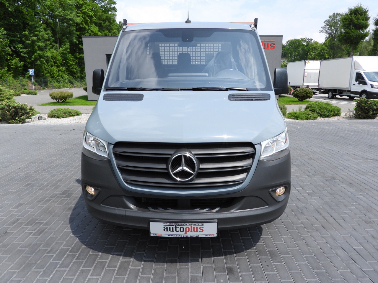 MERCEDES SPRINTER 315 STAKE BODY 8 PALLETS CRUISE CONTROL AIR CONDITIONING 150HP - Furgoneta caja abierta: foto 5 MERCEDES SPRINTER 315 STAKE BODY 8 PALLETS CRUISE CONTROL AIR CONDITIONING 150HP - Furgoneta caja abierta: foto 5