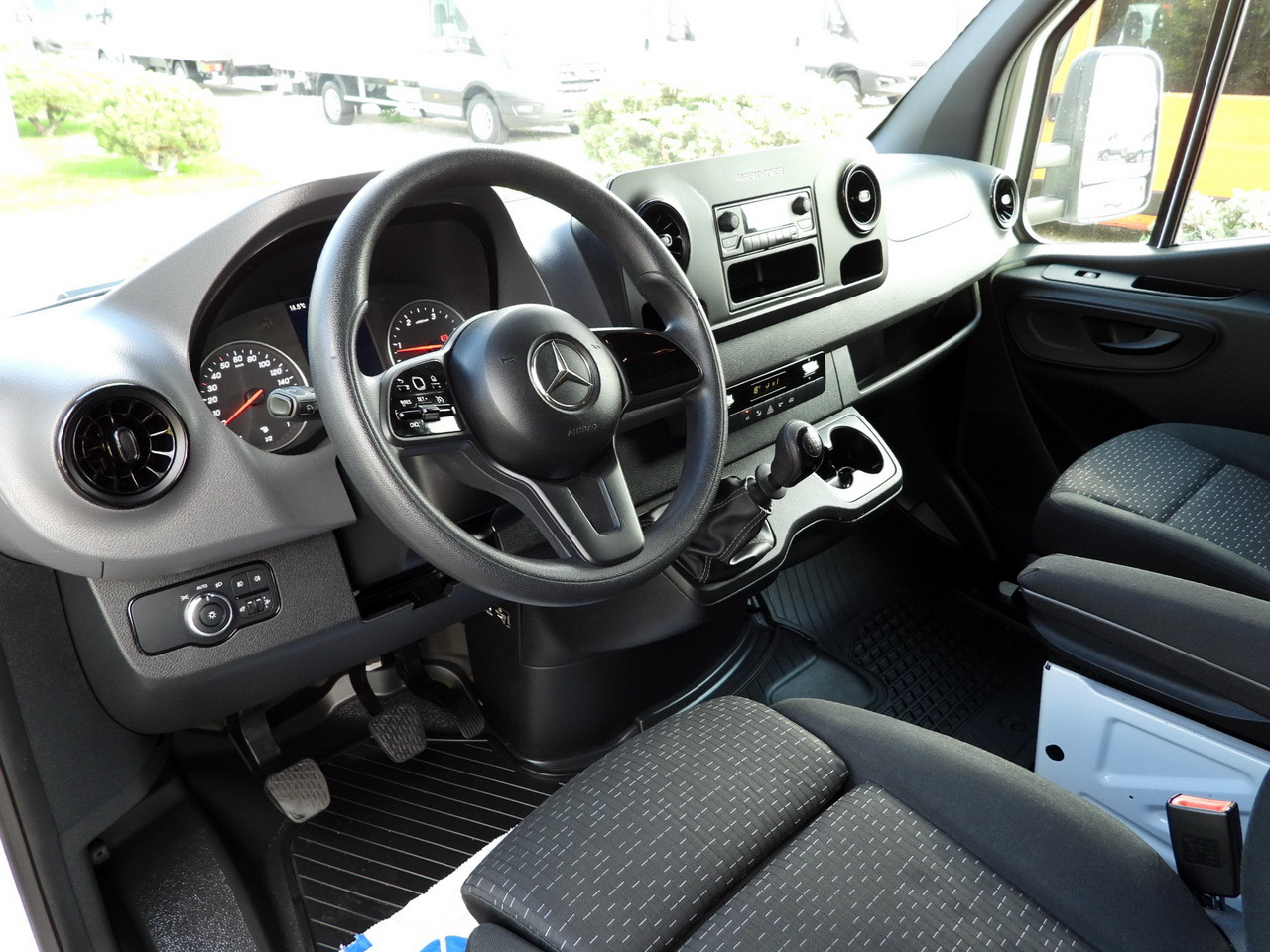 MERCEDES SPRINTER 316 TARPAULIN 8 PALLETS WEBASTO CRUISE CONTROL AIR CONDITIONING 160HP - Furgoneta con lona: foto 2 MERCEDES SPRINTER 316 TARPAULIN 8 PALLETS WEBASTO CRUISE CONTROL AIR CONDITIONING 160HP - Furgoneta con lona: foto 2