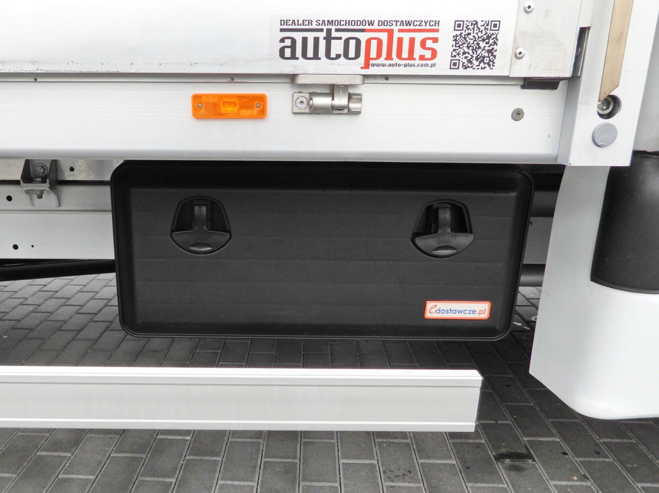 Furgoneta con lona, Furgoneta combi Mercedes-Benz SPRINTER 316 PRITSCHE PLANE AUFZUG 8 PALETTEN: foto 18