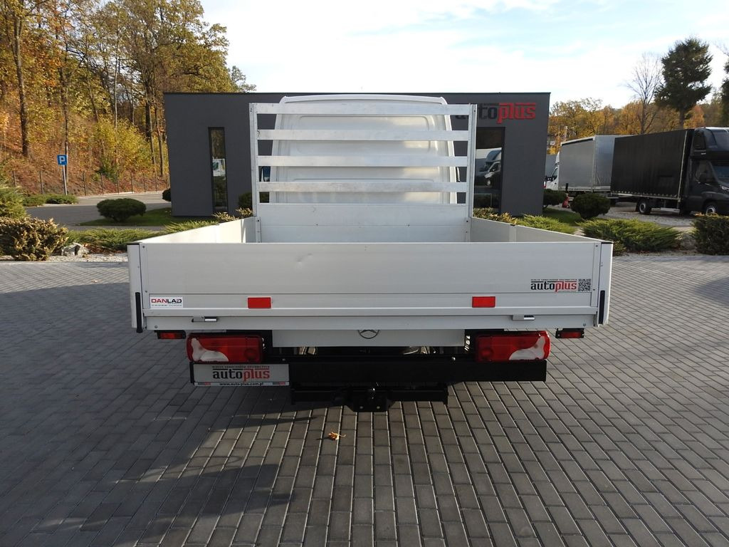 Leasing de Mercedes-Benz SPRINTER 516 PRITSCHE DOPPELKABINE DOKA 6 SITZE  Mercedes-Benz SPRINTER 516 PRITSCHE DOPPELKABINE DOKA 6 SITZE: foto 10