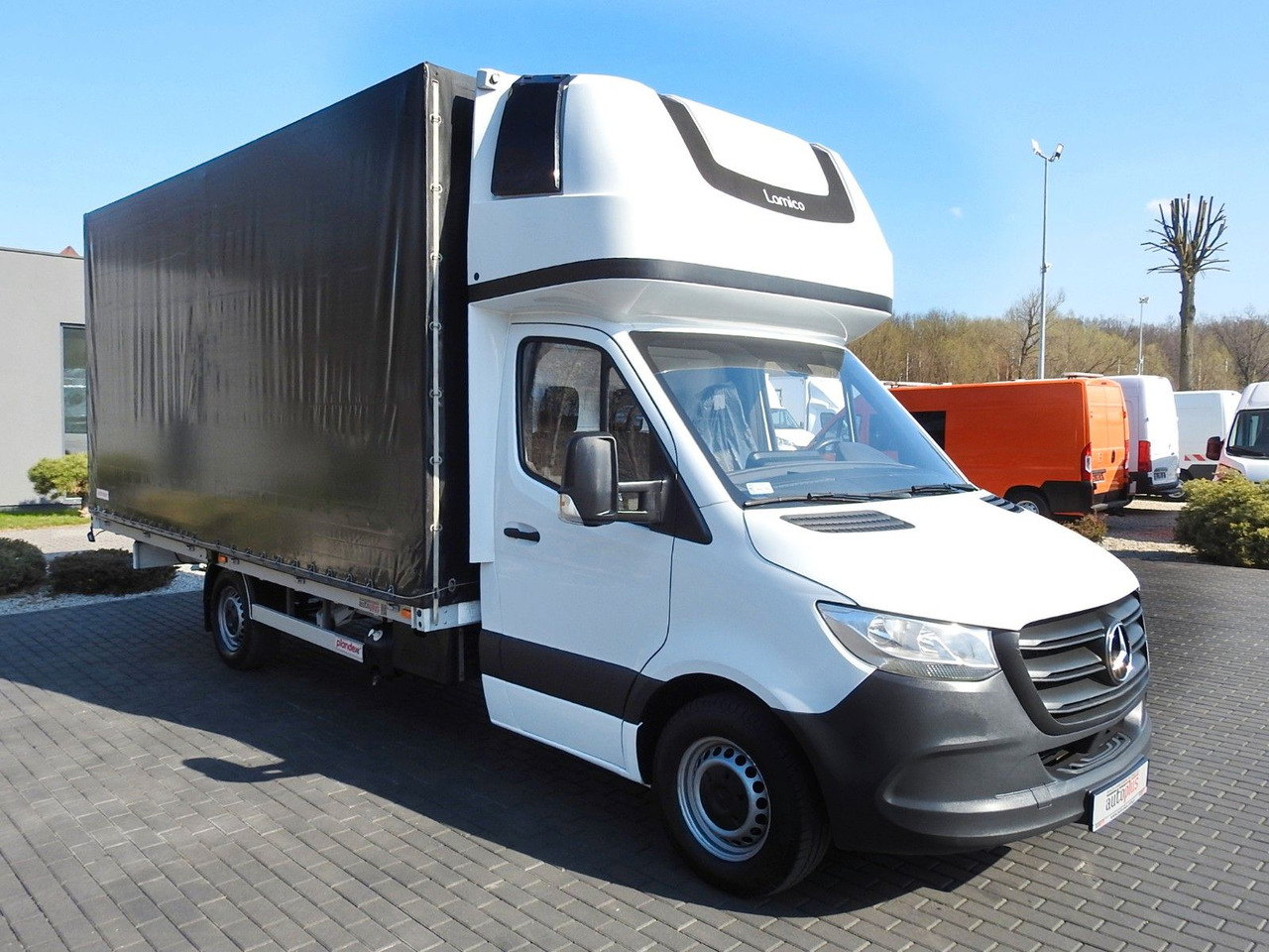 Mercedes-Benz SPRINTER PRITSCHE PLANE 10 PALETTEN KLIMAANLAGE - Furgoneta con lona: foto 4 Mercedes-Benz SPRINTER PRITSCHE PLANE 10 PALETTEN KLIMAANLAGE - Furgoneta con lona: foto 4