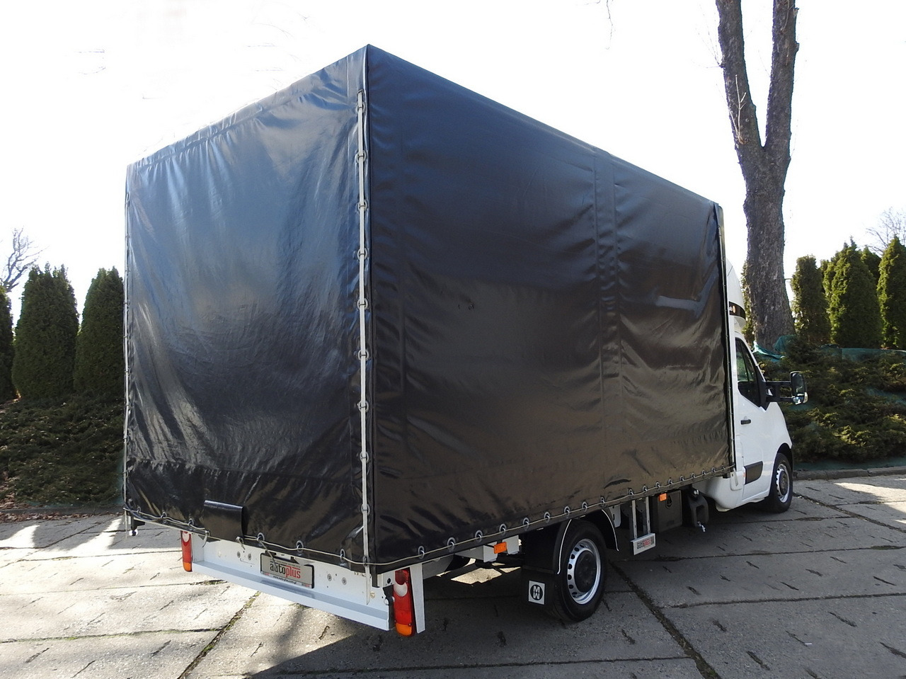 OPEL MOVANO TARPAULIN 10 PALLETS WEBASTO CRUISE CONTROL AIR CONDITIONING LED LIGHTS PNEUMATICS 165HP - Furgoneta con lona: foto 3 OPEL MOVANO TARPAULIN 10 PALLETS WEBASTO CRUISE CONTROL AIR CONDITIONING LED LIGHTS PNEUMATICS 165HP - Furgoneta con lona: foto 3
