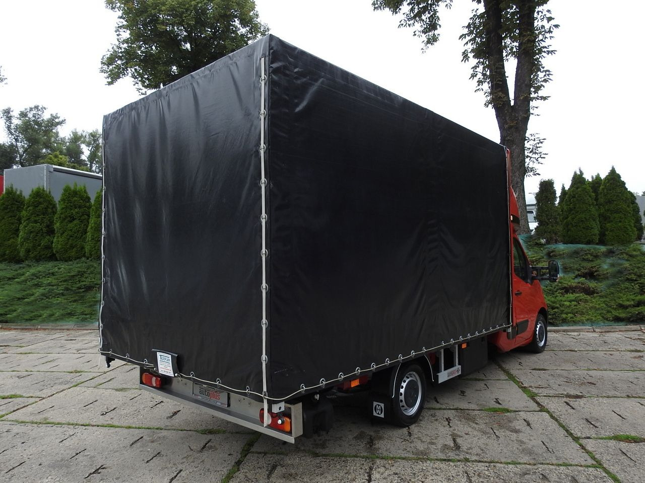 OPEL MOVANO TARPAULIN 10 PALLETS WEBASTO CRUISE CONTROL LED LIGHTS PNEUMATICS AIR CONDITIONING 165HP - Furgoneta con lona: foto 3 OPEL MOVANO TARPAULIN 10 PALLETS WEBASTO CRUISE CONTROL LED LIGHTS PNEUMATICS AIR CONDITIONING 165HP - Furgoneta con lona: foto 3