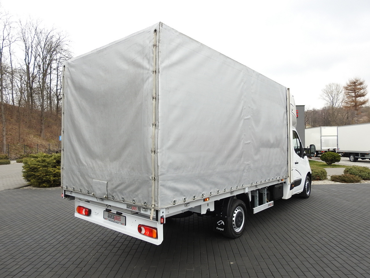 OPEL MOVANO TARPAULIN 8 PALLETS WEBASTO CRUISE CONTROL LED LIGHTS PNEUMATICS AIR CONDITIONING 165HP - Furgoneta con lona: foto 3 OPEL MOVANO TARPAULIN 8 PALLETS WEBASTO CRUISE CONTROL LED LIGHTS PNEUMATICS AIR CONDITIONING 165HP - Furgoneta con lona: foto 3