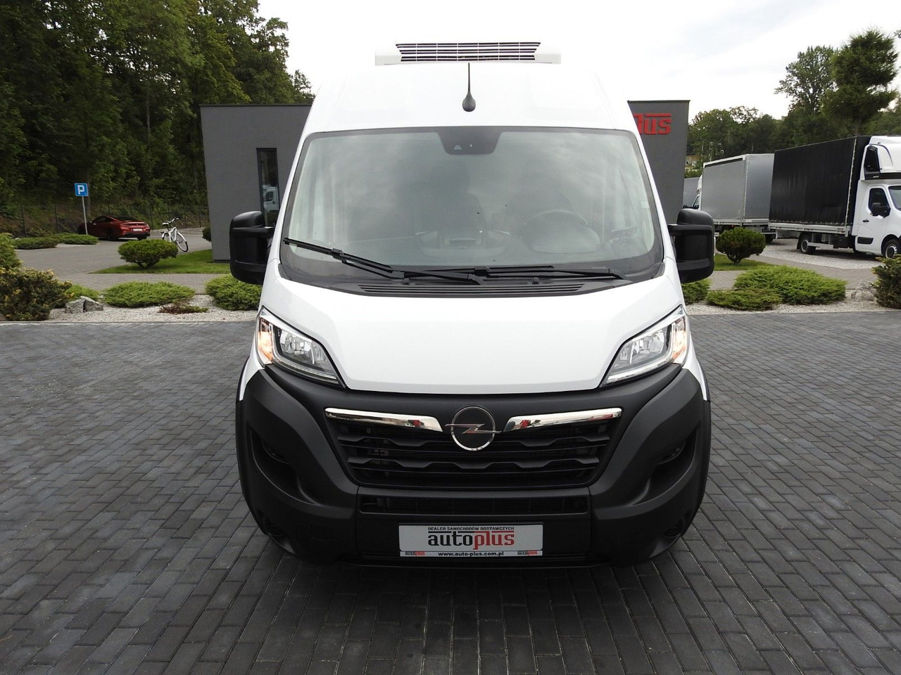 Opel MOVANO KÜHLKASTENWAGEN 0*C HEIZFUNKTION Opel MOVANO KÜHLKASTENWAGEN 0*C HEIZFUNKTION - Furgoneta frigorifica: foto 5 Opel MOVANO KÜHLKASTENWAGEN 0*C HEIZFUNKTION Opel MOVANO KÜHLKASTENWAGEN 0*C HEIZFUNKTION - Furgoneta frigorifica: foto 5