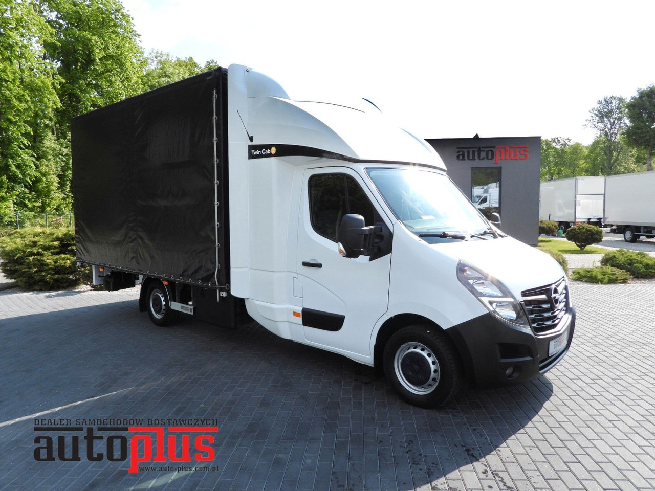 Opel MOVANO PRITSCHE PLANE 10 PALETTEN WEBASTO A/C Opel MOVANO PRITSCHE PLANE 10 PALETTEN WEBASTO A/C - Furgoneta con lona, Furgoneta combi: foto 1 Opel MOVANO PRITSCHE PLANE 10 PALETTEN WEBASTO A/C Opel MOVANO PRITSCHE PLANE 10 PALETTEN WEBASTO A/C - Furgoneta con lona, Furgoneta combi: foto 1