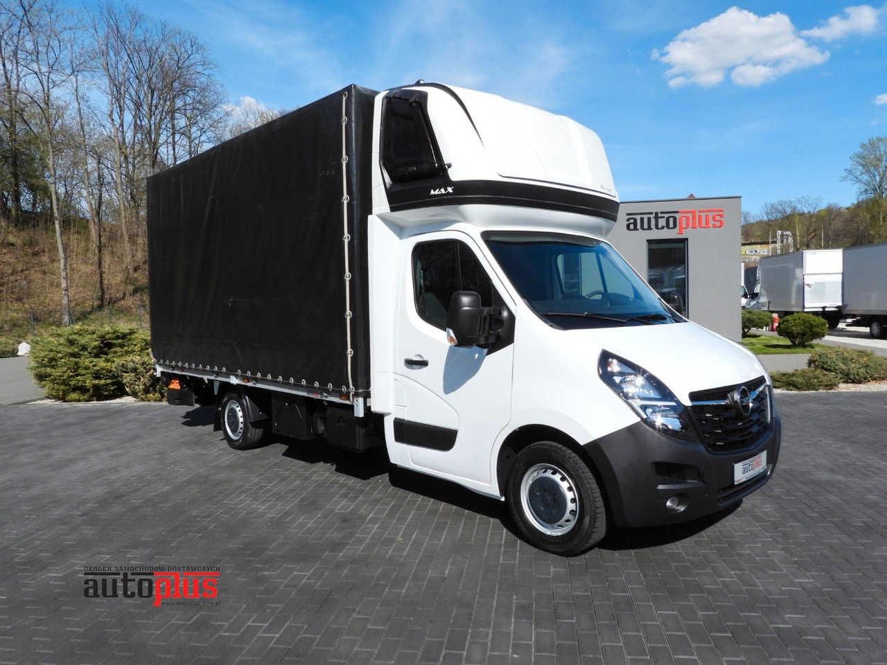 Opel MOVANO PRITSCHE PLANE AUFZUG 9 PALETTEN WEBASTO - Furgoneta con lona: foto 1 Opel MOVANO PRITSCHE PLANE AUFZUG 9 PALETTEN WEBASTO - Furgoneta con lona: foto 1