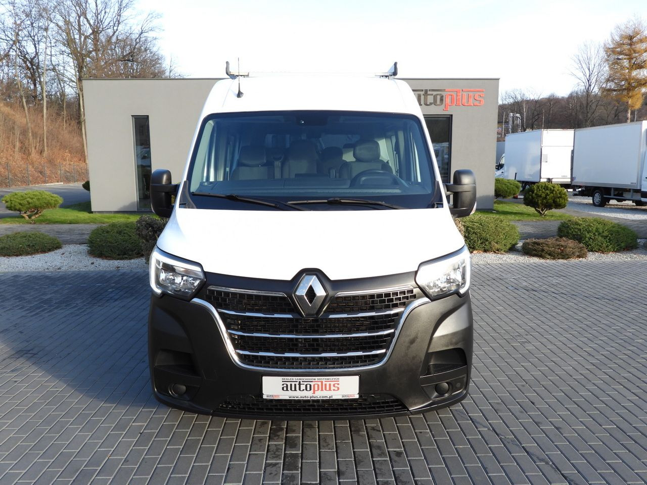 RENAULT MASTER BOX DELIVERY VAN 7 SEATS CRUISE CONTROL NAVIGATION LED LIGHTS AIR CONDITIONING 180HP - Furgón: foto 5 RENAULT MASTER BOX DELIVERY VAN 7 SEATS CRUISE CONTROL NAVIGATION LED LIGHTS AIR CONDITIONING 180HP - Furgón: foto 5