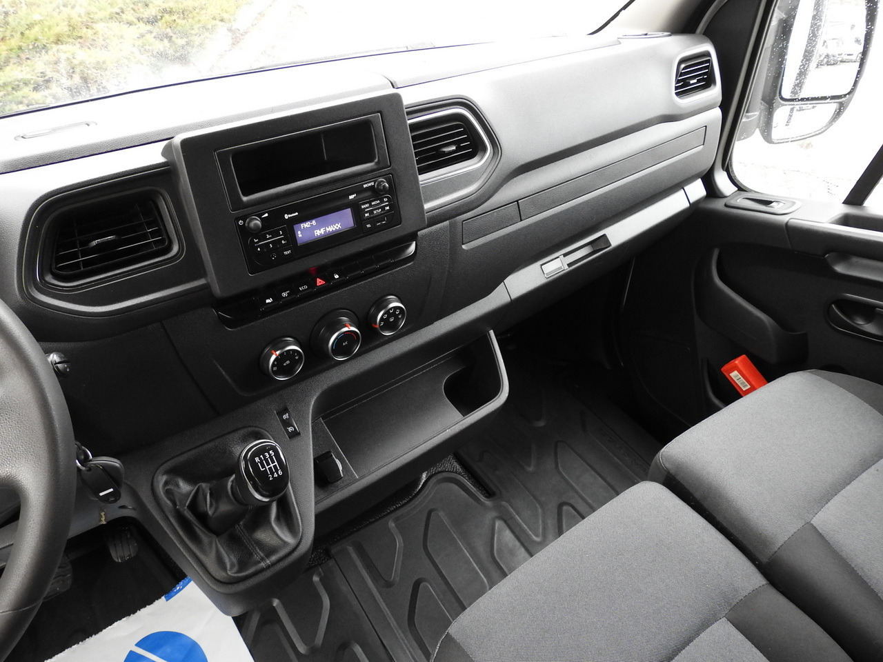 Furgoneta con lona RENAULT MASTER TARPAULIN 10 PALLETS WEBASTO CRUISE CONTROL AIR CONDITIONING LED LIGHTS PNEUMATICS  165HP: foto 36