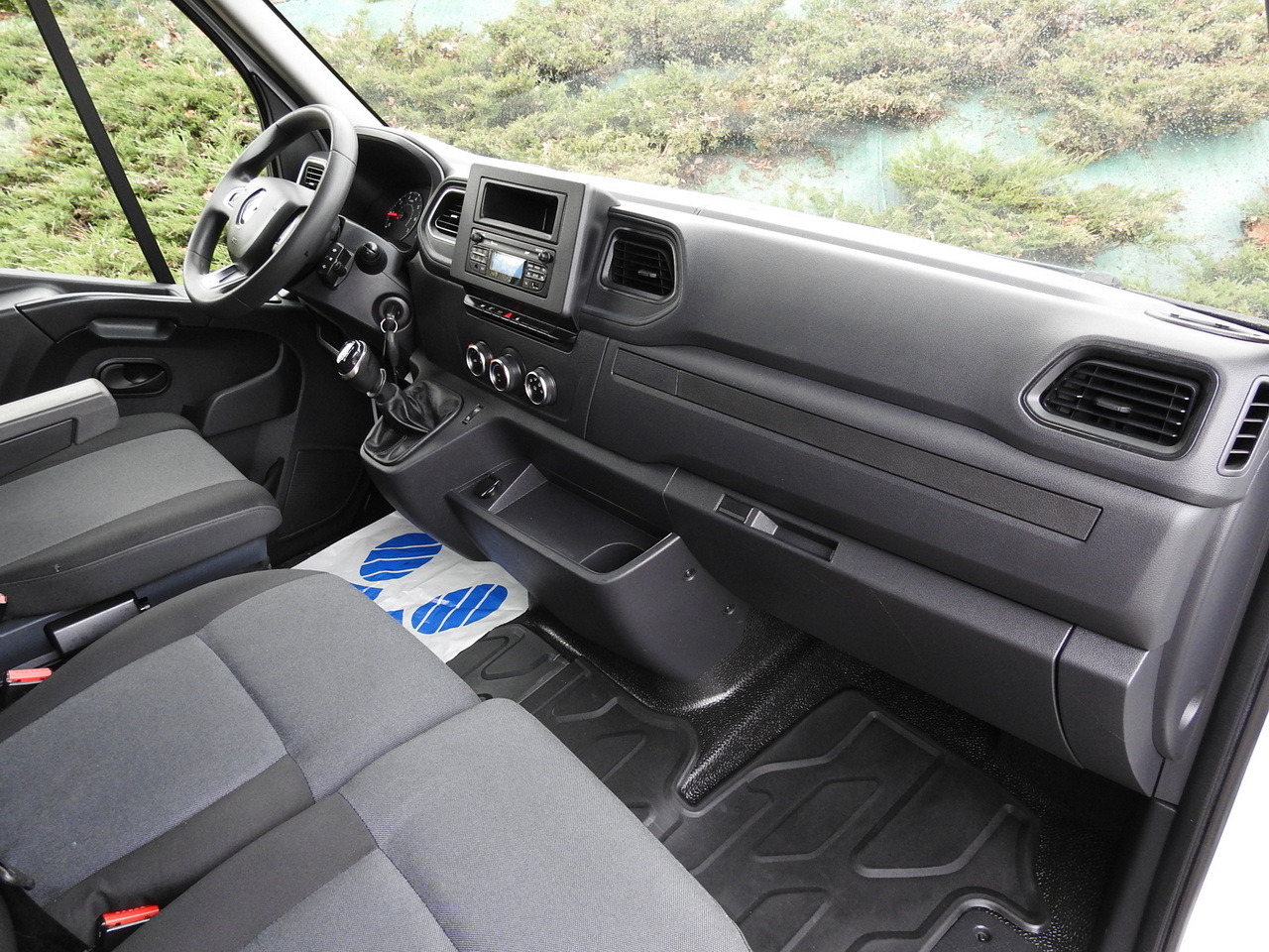 Furgoneta con lona RENAULT MASTER TARPAULIN 10 PALLETS WEBASTO CRUISE CONTROL AIR CONDITIONING LED LIGHTS PNEUMATICS  165HP: foto 41