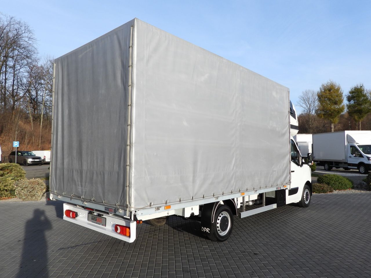 RENAULT MASTER TARPAULIN 10 PALLETS WEBASTO CRUISE CONTROL LED LIGHTS PNEUMATICS AIR CONDITIONING 165HP - Furgoneta con lona: foto 3 RENAULT MASTER TARPAULIN 10 PALLETS WEBASTO CRUISE CONTROL LED LIGHTS PNEUMATICS AIR CONDITIONING 165HP - Furgoneta con lona: foto 3
