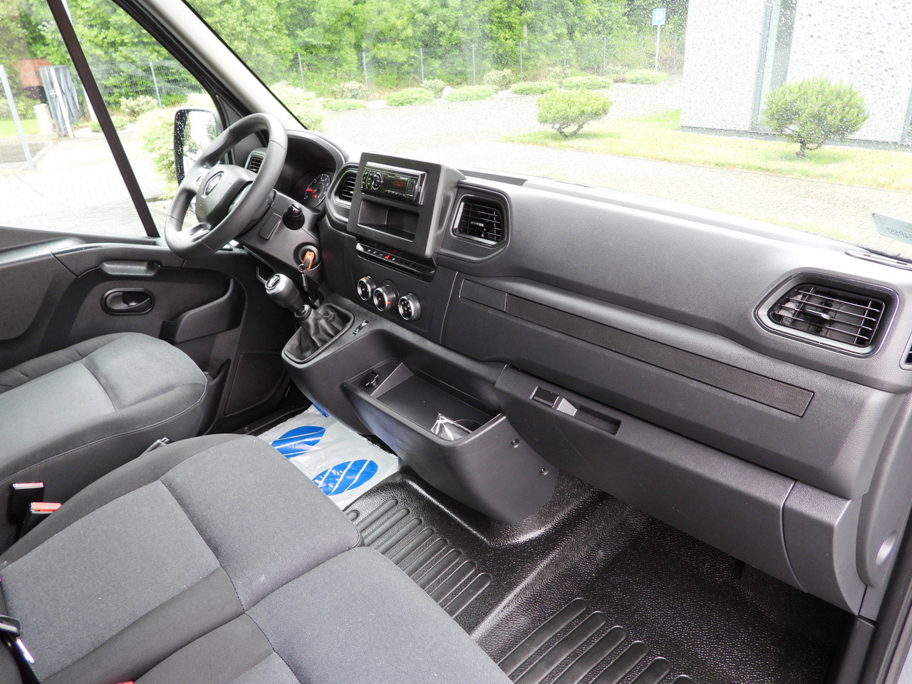Furgoneta con lona RENAULT MASTER  TARPAULIN 10 PALLETS WEBASTO CRUISE CONTROL LED LIGHTS PNEUMATICS AIR CONDITIONING  165HP: foto 38