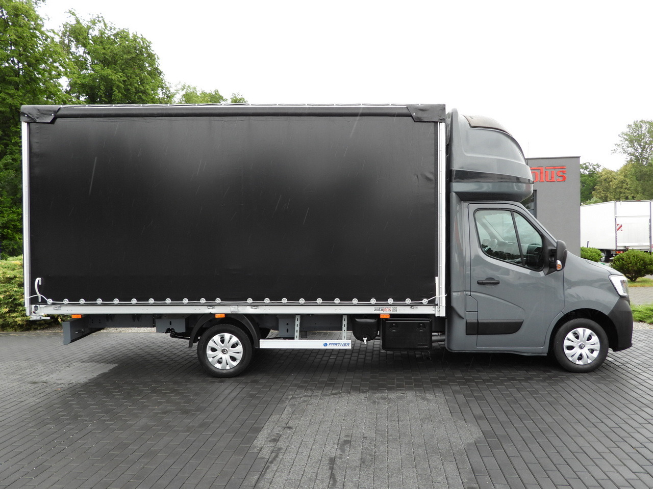 Furgoneta con lona RENAULT MASTER  TARPAULIN 10 PALLETS WEBASTO CRUISE CONTROL LED LIGHTS PNEUMATICS AIR CONDITIONING  165HP: foto 7