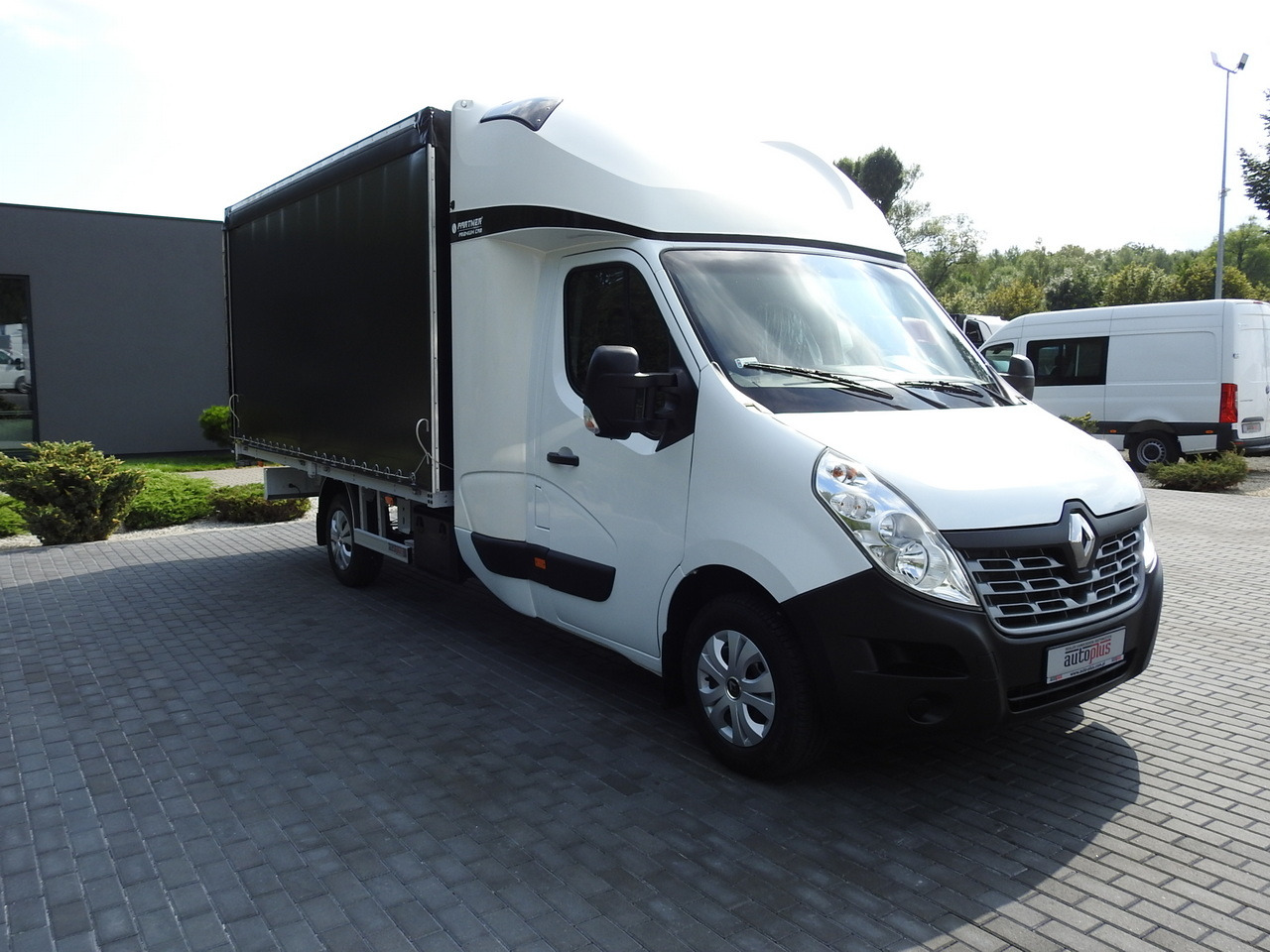 RENAULT MASTER TARPAULIN 8 PALLETS CRUISE CONTROL AIR CONDITIONING 170HP - Furgoneta con lona: foto 4 RENAULT MASTER TARPAULIN 8 PALLETS CRUISE CONTROL AIR CONDITIONING 170HP - Furgoneta con lona: foto 4