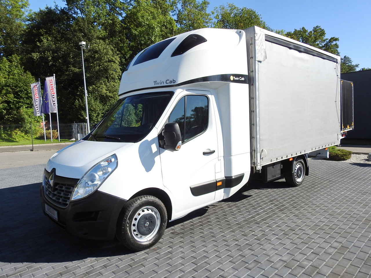 Furgoneta con lona RENAULT MASTER TARPAULIN 8 PALLETS WEBASTO CRUISE CONTROL AIR CONDITIONING PNEUMATICS  170HP: foto 6