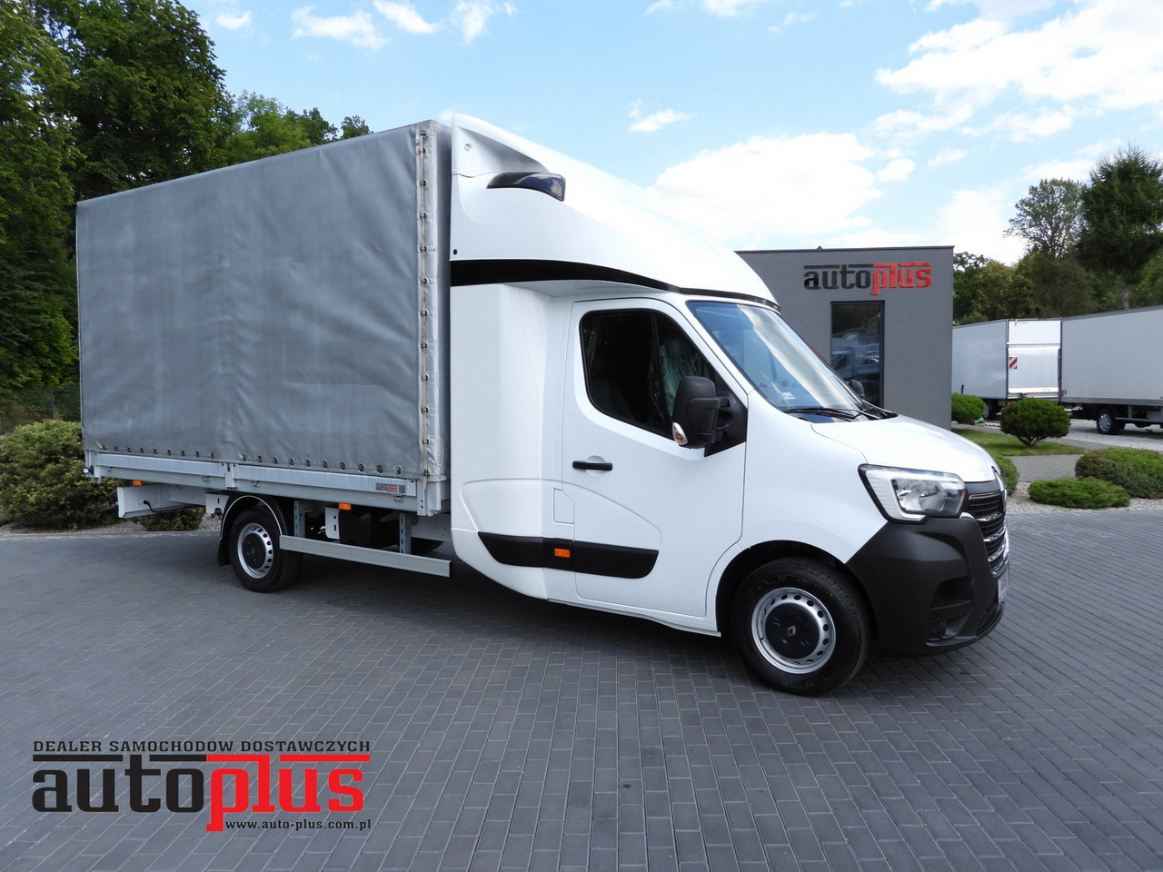 RENAULT MASTER TARPAULIN 8 PALLETS WEBASTO CRUISE CONTROL LED LIGHTS PNEUMATICS AIR CONDITIONING 165HP - Furgoneta con lona: foto 1 RENAULT MASTER TARPAULIN 8 PALLETS WEBASTO CRUISE CONTROL LED LIGHTS PNEUMATICS AIR CONDITIONING 165HP - Furgoneta con lona: foto 1