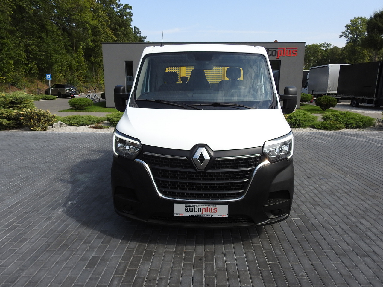 Furgoneta basculante RENAULT MASTER TIPPER CRUISE CONTROL NAVIGATION AIR CONDITIONING LED LIGHTS TWIN WHEELS LOAD WEIGHT 145HP: foto 5