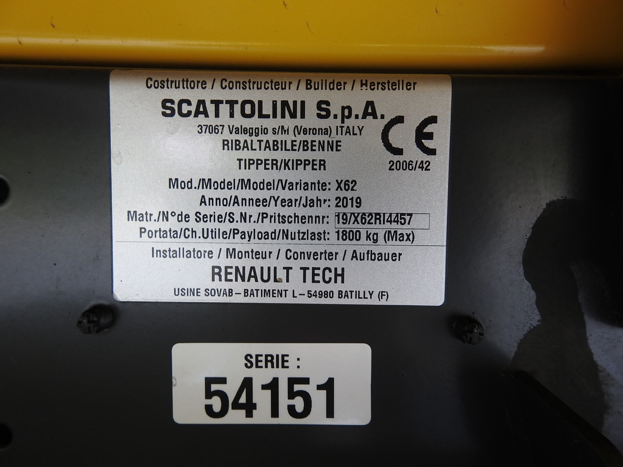 Furgoneta basculante RENAULT MASTER TIPPER CRUISE CONTROL NAVIGATION AIR CONDITIONING LED LIGHTS TWIN WHEELS LOAD WEIGHT 145HP: foto 32