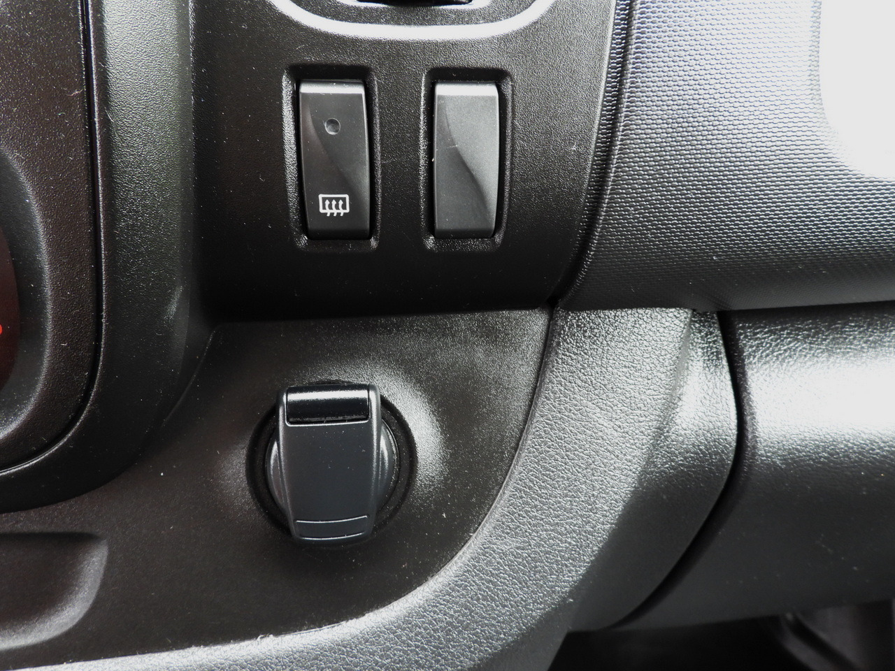Furgoneta frigorifica RENAULT TRAFIC REFRIGERATOR VAN -5*C POWER SUPPLY 230V CRUISE CONTROL LED LIGHTS AIR CONDITIONING  120HP: foto 48