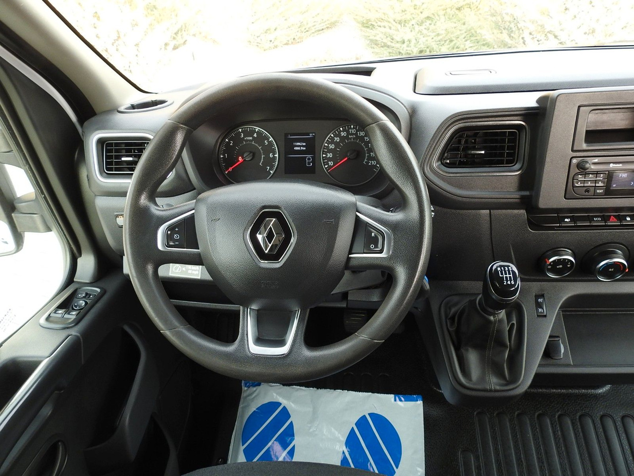 Leasing de  Renault MASTER KASTENWAGEN DOPPELKABINE 7 SITZE TEMPOMAT Renault MASTER KASTENWAGEN DOPPELKABINE 7 SITZE TEMPOMAT: foto 21