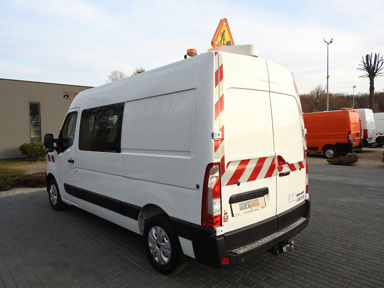 Leasing de  Renault MASTER KASTENWAGEN DOPPELKABINE 7 SITZE TEMPOMAT Renault MASTER KASTENWAGEN DOPPELKABINE 7 SITZE TEMPOMAT: foto 10