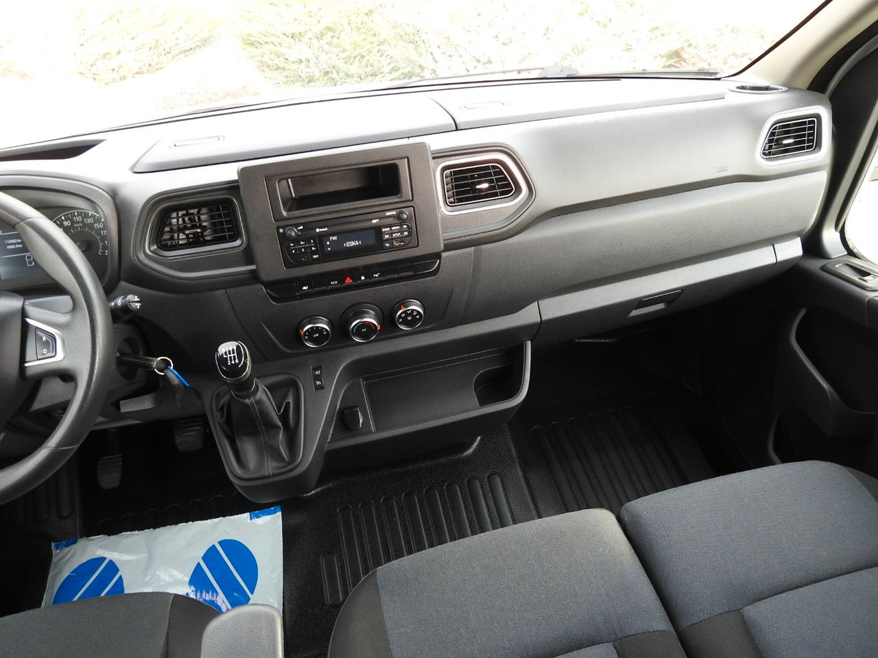 Leasing de  Renault MASTER KASTENWAGEN DOPPELKABINE 7 SITZE TEMPOMAT Renault MASTER KASTENWAGEN DOPPELKABINE 7 SITZE TEMPOMAT: foto 22