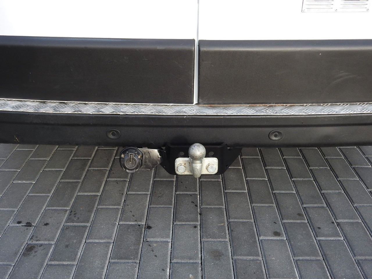 Leasing de  Renault MASTER KASTENWAGEN DOPPELKABINE 7 SITZE TEMPOMAT Renault MASTER KASTENWAGEN DOPPELKABINE 7 SITZE TEMPOMAT: foto 15
