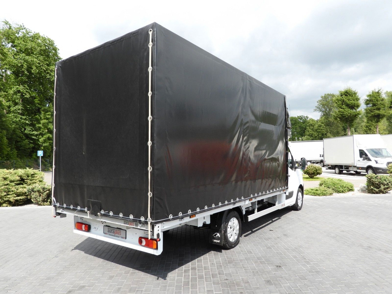Renault MASTER PRITSCHE PLANE 10 PALETTEN TEMPOMAT - Furgoneta con lona: foto 3 Renault MASTER PRITSCHE PLANE 10 PALETTEN TEMPOMAT - Furgoneta con lona: foto 3